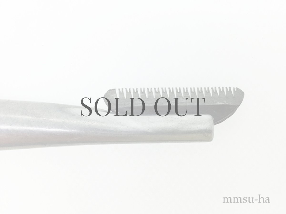 画像3: プラッキング用オーバーコートトリミングナイフ・プレミアム（荒細目・レッド） (3)