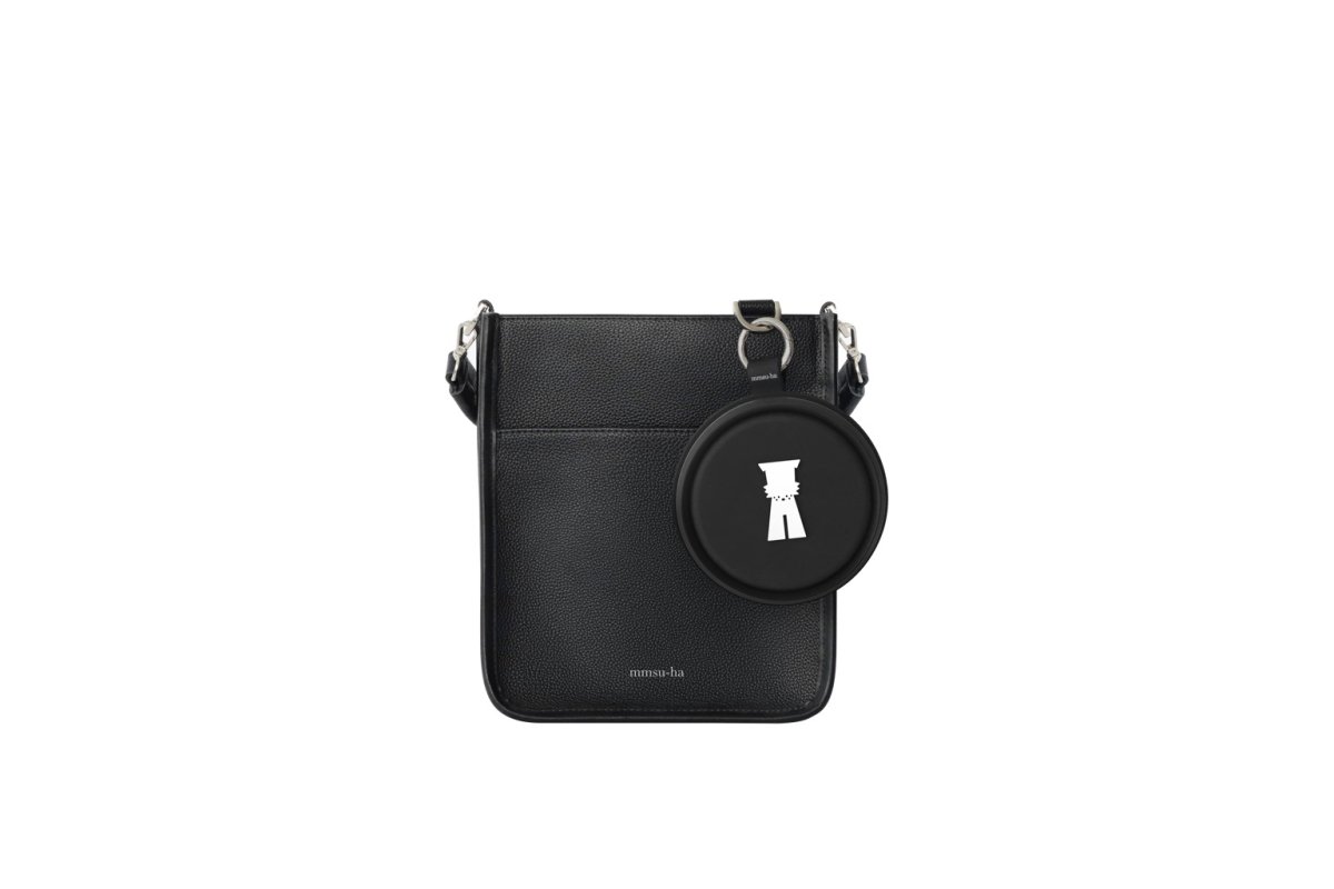 mmsu-haお散歩バッグにシリコンボウルを装着/シュナウザーとのお散歩に